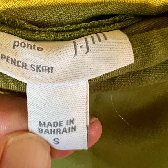 JJill Ponte Knit pencil skirt Stretch Wm S 21” length Vine green NWT - Picture 4 of 8